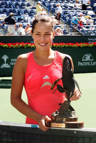 ȡfZS(Ana Ivanovic)-wŮ\ӆTаа